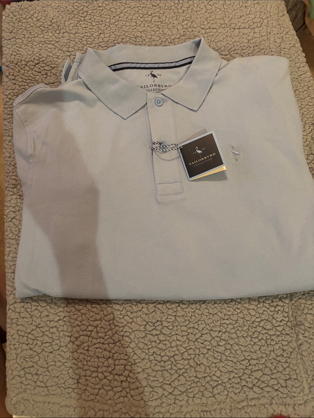 NWT Tailorbyrd Men’s Pale Blue Polo Shirt with Subtle Logo